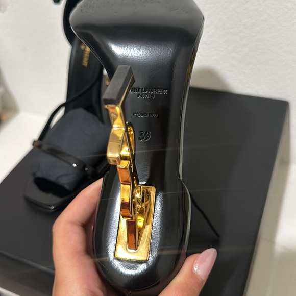 YVES SAINT LAURENT BLACK OPYUM 110 HEEL ANKLE STRAP IN PATENT LEATHER - Picture 3 of 4